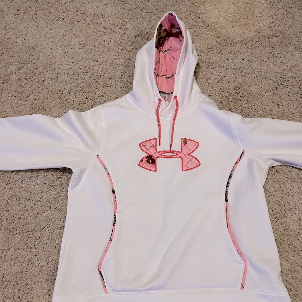 Under Armour Sweatshirt